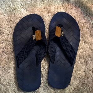 Stylish Navy Flip-Flops with Tan Detail